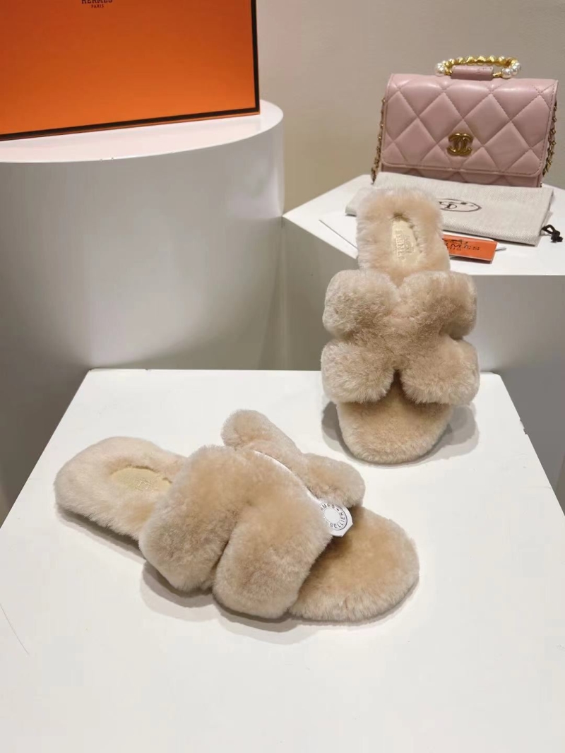 Hermes Slippers